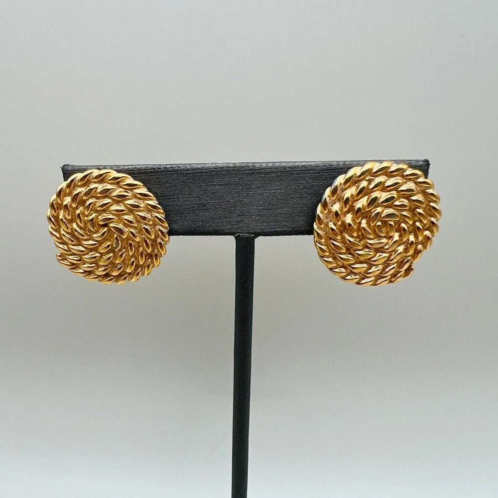 Vintage Gold Tone Rope Swirl Stud Earrings Round‎ Textured Classic Statement